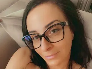 sex chat and pics model MiaMayone