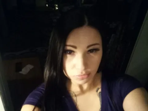cock-sucking porn model MinaUla