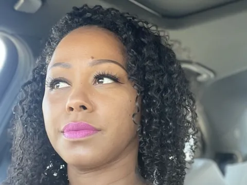 live sex feed model MistyBleue
