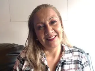 live cam2cam model MonicaDuarte