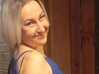 adult cam model NaomiWoody