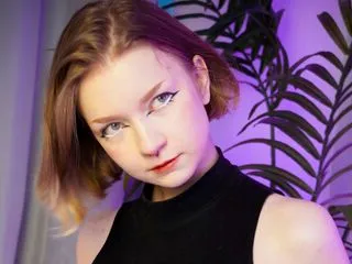 pussy webcam model NikaPeige