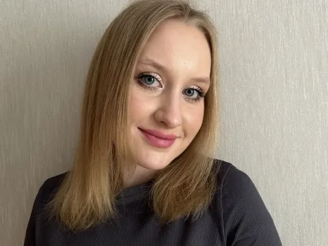 live sex model OliviaBloomer