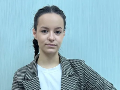 voyeur cam model PeggyCrumbrely