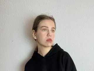 webcam show model QueenieDutch