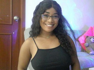 live private model RossyBlue