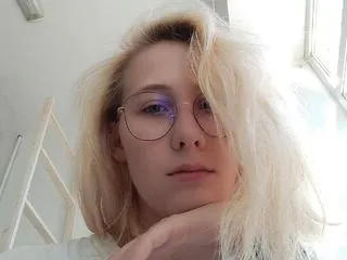 adult webcam model SabrinaGraves