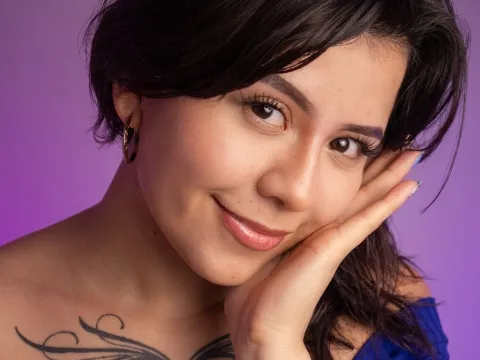 pussy webcam model SaraDove