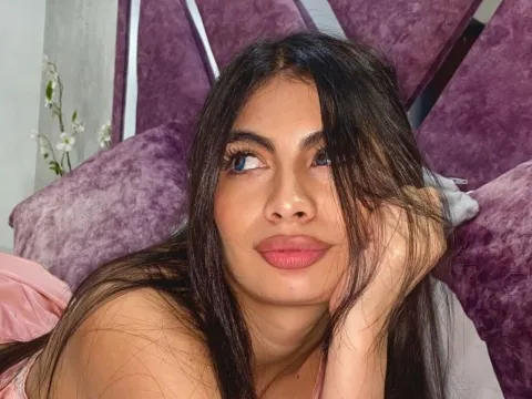 real live sex model SashaWills
