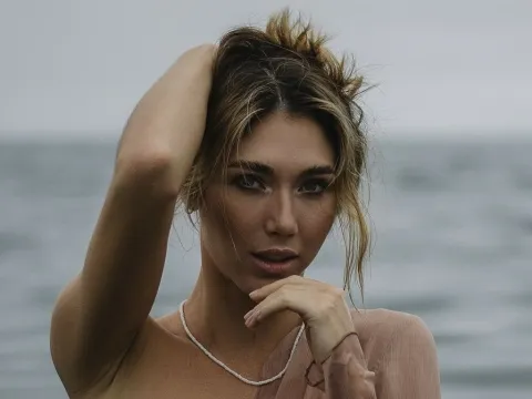 cock-sucking porn model SharonToy