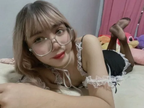 live sex com model ShielaGrey