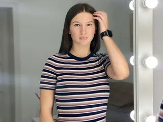 hot sex cam model SofiKutner