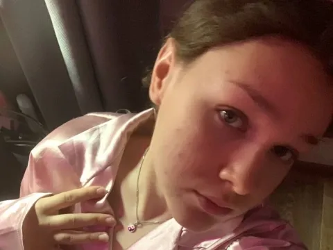 adult sex cam model SofiaMorise
