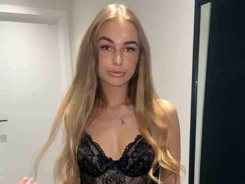 live amateur sex model SofiaRose