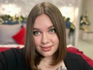 adult video chat model SonyaWerner