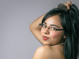 live sex web model SoyJennifer