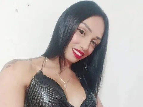 sex web cam model TanniaConnor