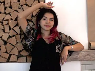 feed live sex model TinaChen