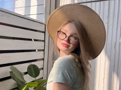 Click here for SEX WITH VeronikaWick