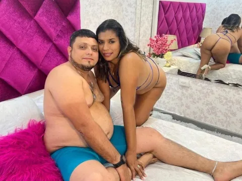 Click here for SEX WITH ViolletAndMaxi