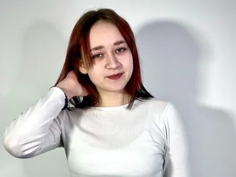 teen webcam model WhitneyGroomes