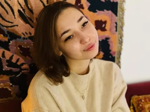 live sex camera model YakiMinka