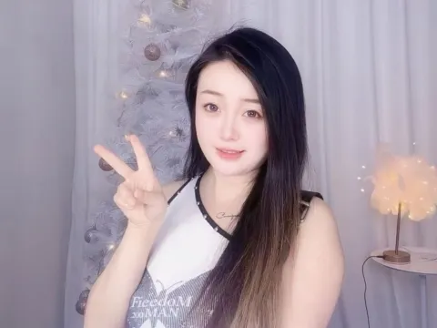 adult webcam model Yanqiiong
