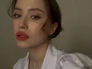 adult webcam model ZaraCorker