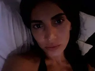 live sex talk model ZaraWoon